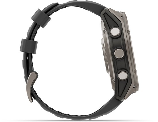 Zijprofiel van een grijs Garmin Fenix smartwatch met donkergrijze band en zilveren gesp.