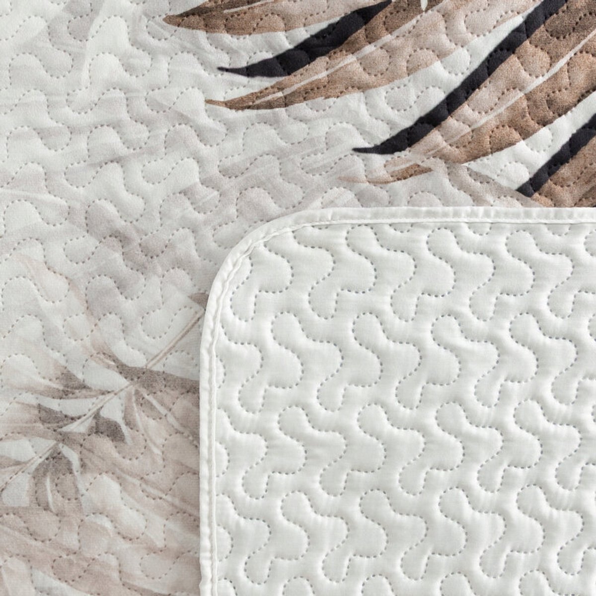 Nessa Sprei 200x220 cm - Beige bladmotief