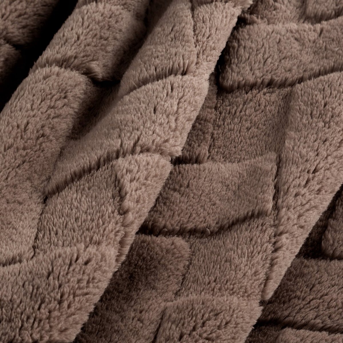 Luxe Pluche Dekentje 200x220cm - Zacht & Warm - Visgraat Patroon