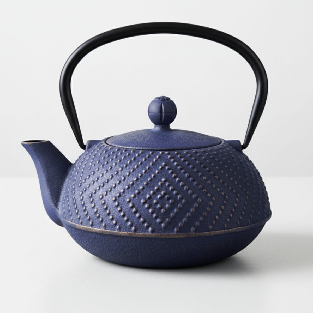 Gietijzeren theepot met infuser KAMIN, 900 ml