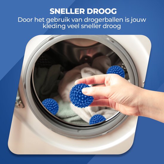 Boules de séchage bleues dans une machine à laver, une main ajoutant 4 boules à une charge de linge.