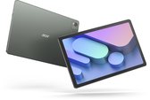 Groene Acer tablet, met camera aan de achterkant en het Acer logo. Het scherm toont een abstract design.
