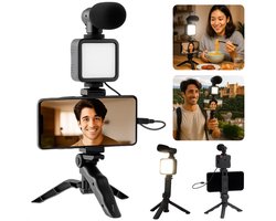 Cheqo® Telefoon Statief Met Lamp - LED Telefoon Statief - Content Creators Statief - Vloggers Telefoon Standaard - Livestream Statief - LED Lamp Met 49 LED’s - Verstelbare Lichthelderheid - Externe Microfoon Statief - Smartphone Tripod