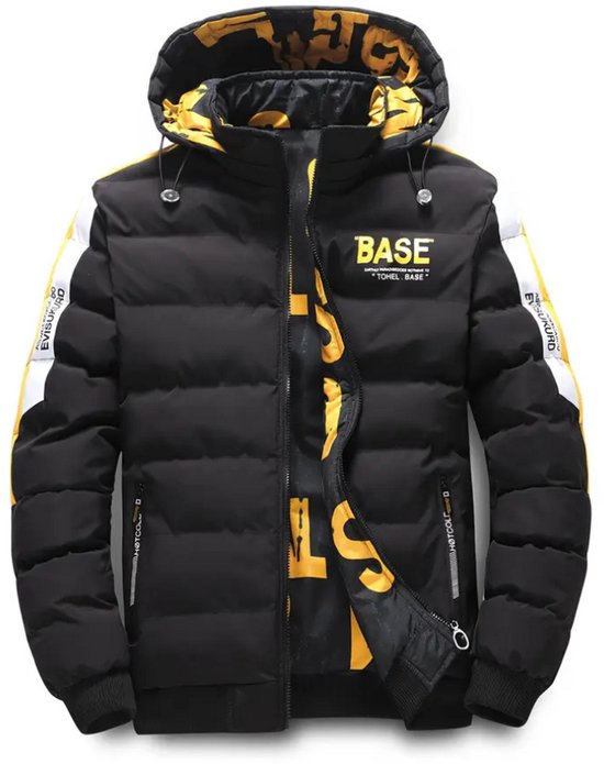Zwarte winterjas met gele 'BASE'-logo op de borst en gele strepen met tekst op de mouwen. Gevoerd met print.