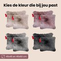 Quatre combinaisons de coussins chauffants roses, beiges et gris en deux tailles.