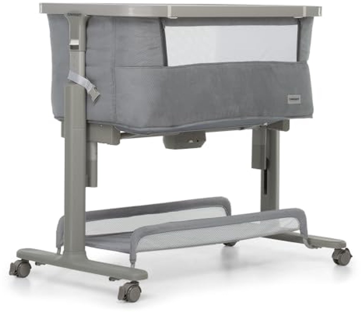 Co-sleeping kinderbed met oscillerende functie en muziek