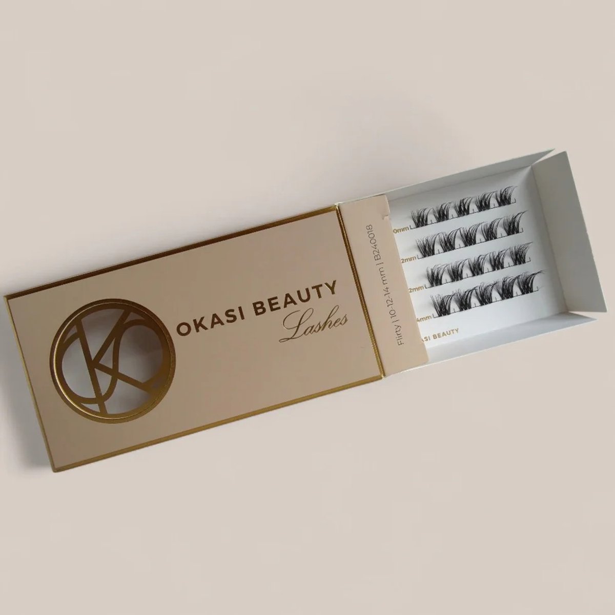 Okasi Beauty - Flirty - Premium Natural Lashes - 4 wimpersets per verpakking - 10-12-14 mm Mix Lengte - 40-cluster DIY wimperextensions - Ultradunne transparante wimperband