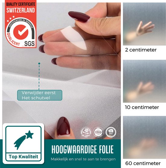 Close-up van hoogwaardige raamfolie. Verschillende gradaties van privacy door de folie worden getoond.