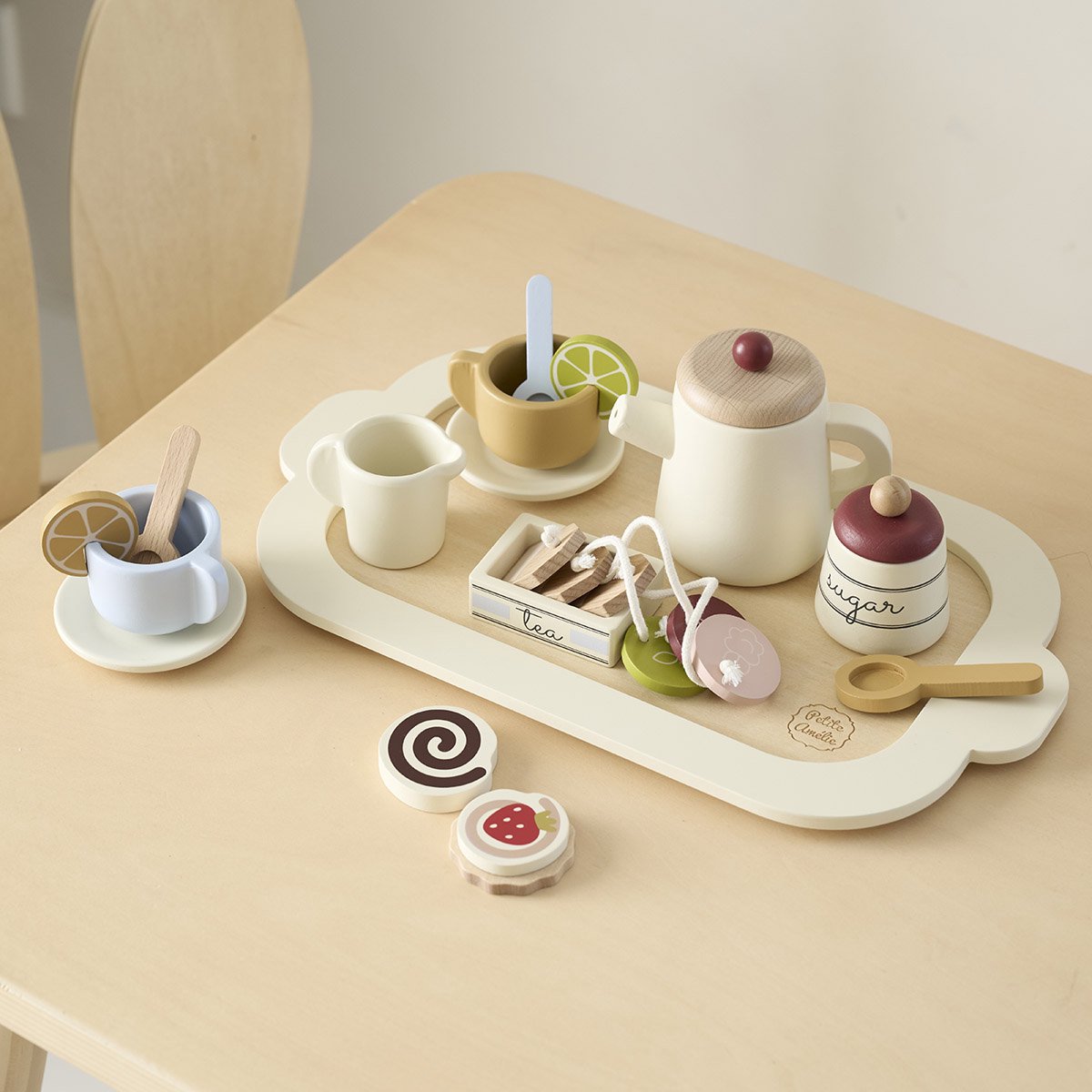 Petite Amélie Houten theeservies - 19 delig - Noisette