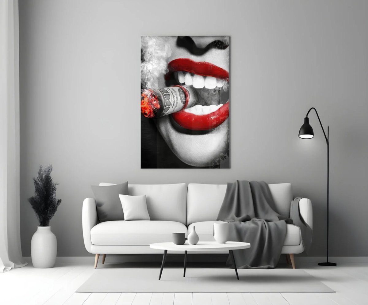 Glasschilderij - Rode Lippen met Brandende Dollar - Moderne Wanddecoratie - 90x60 cm