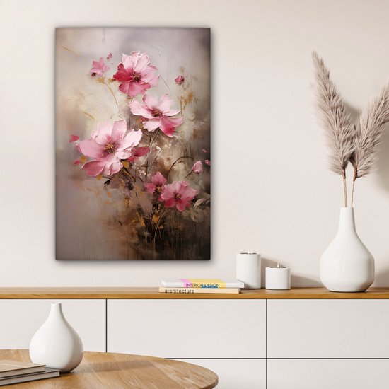 Abstract schilderij met roze bloemen op een taupe achtergrond.