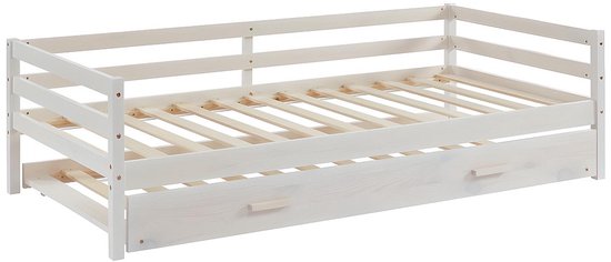 Wit houten bedframe met lades en lattenbodem.