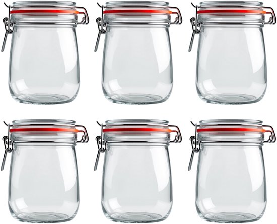 Set van zes glazen weckpotten van 800ml, elk met rode rubberen ring en zilverkleurige beugelsluiting.