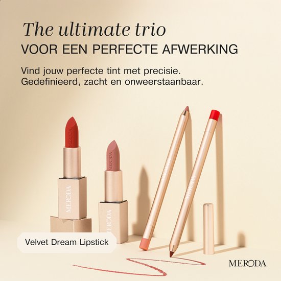 Twee Meroda lippenstiften en twee bijpassende potloden in rode en roze tinten.