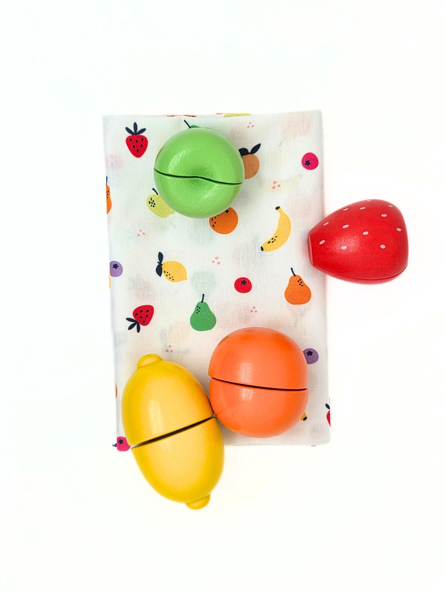 Giftwrappies Furushiki - set van 2 doeken - fruity - herbruikbare cadeauverpakking - 30x30 en 50x50 cm - duurzaam - alternatief voor cadeaupapier