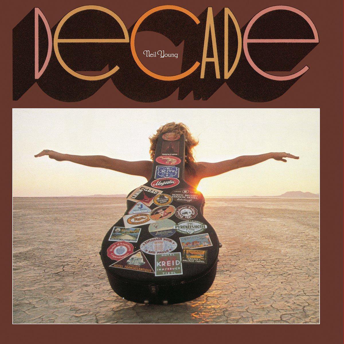 Neil Young Decade - Verzamelalbum met 35 nummers - 1966-1976 | bol