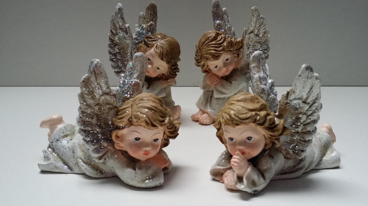 Lot de 4 figurines anges pour baptême