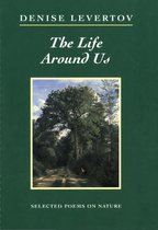 Omslag The Life Around Us: Selected Poems on Nature