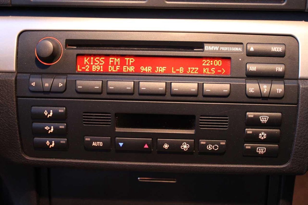 Adaptateur Audio de Voiture avec Bluetooth 5.0, AUX Complet 10 Broches,  Accessoires pour BMW E46, E39, E38, E53 avec Micro Sans Main