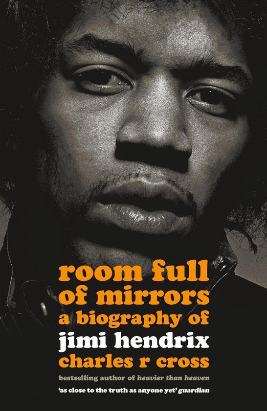Boekcover van 'Room Full of Mirrors', een biografie van Jimi Hendrix. Close-up portret van Jimi Hendrix in zwart-wit.
