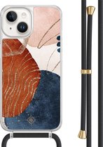 Casimoda® - iPhone 14 hoesje met zwart koord - Abstract terracotta - Afneembaar koord - TPU/acryl