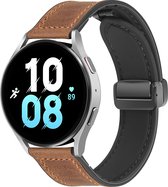 MNCdigi - Leather Silicone hybride band - 22 MM - Bruin - Smartwatchband voor Samsung Galaxy Watch 3 45mm, Huawei Watch 4, 4 Pro, GT2 46mm, GT 2 Pro, GT 3 Pro, GT 2e, GT Active Watch, Watch 3, Watch 3 Pro, Watch GT Runner, GT3 46mm, Xiaomi Amazfit