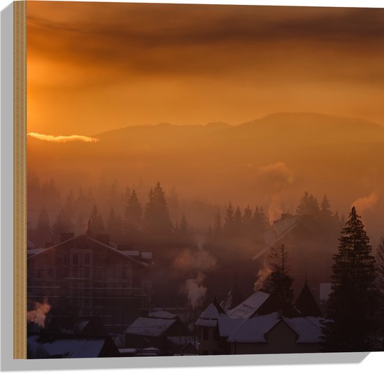 Hout - Huizen - Zonsondergang - Sneeuw - Winter - 50x50 cm - 9 mm dik - Foto op Hout (Met Ophangsysteem)