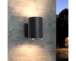 Solar wandlamp buiten ‘Sverre’ rond – Voordeelset van 2 stuks – Up down light – Warm wit licht – Tuinverlichting op zonne-energie geschikt voor schutting – Zwart