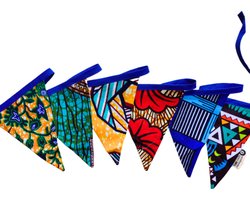 Stoffen slingers | Blauw lint | Herbruikbare slingers | Goed doel | Duurzaam cadeau | Vlaggenlijn | Slingers verjaardag