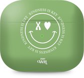 xoxo Wildhearts hoesje geschikt voor Airpods Pro 1 / Pro 2 - Kindness is Key - Ook als telefoonhoesje verkrijgbaar - schokbestendige case geschikt voor Airpod Pro (2) - koptelefoon case - Hoesje met smiley face - emoji - groen