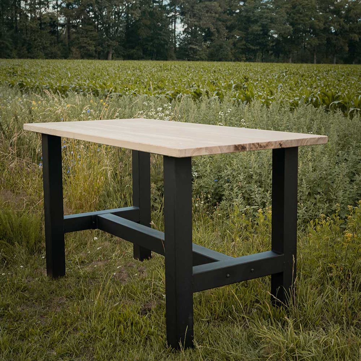 Industriële Bartafel- Essenhout excl. montage