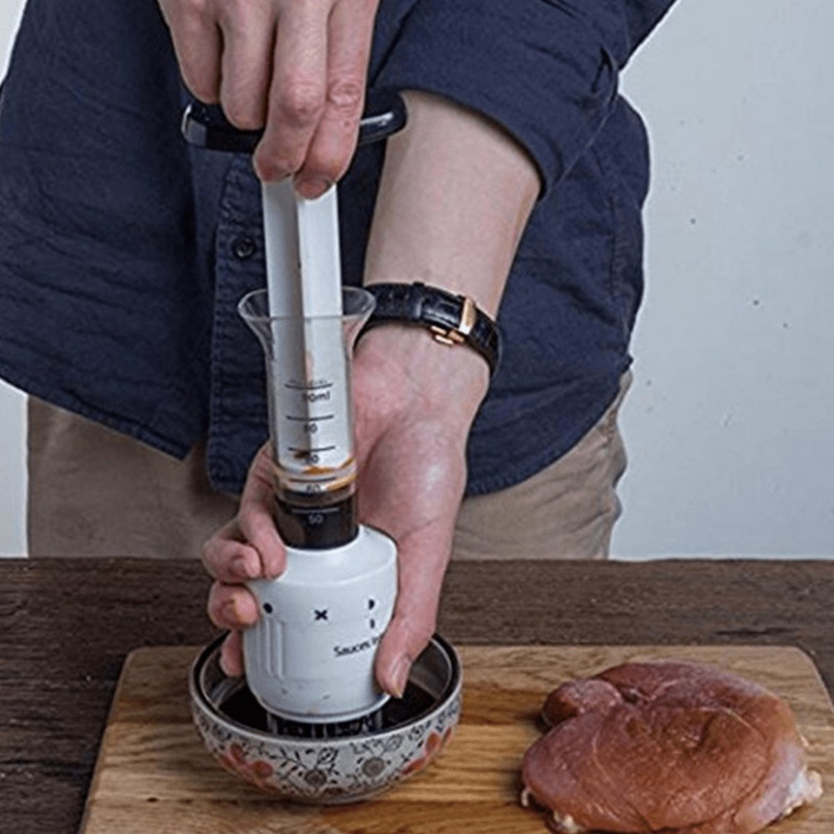 Injecteur de marinade Outset - Cuisinerie & Cie Injecteur de marinade Outset - Cuisinerie & Cie