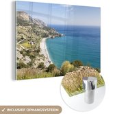 MuchoWow® Glasschilderij 120x80 cm - Schilderij acrylglas - Het strand van Cantarriján Spanje - Foto op glas - Schilderijen
