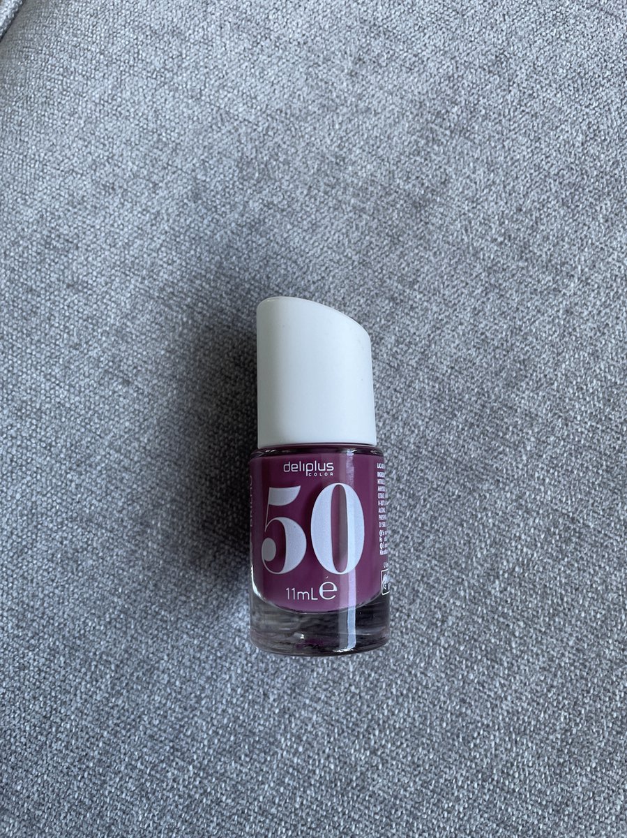 Deliplus nagellak nr 50. Rose. Blijft lang zitten. Glanzend. Van het mooie Spaanse merk