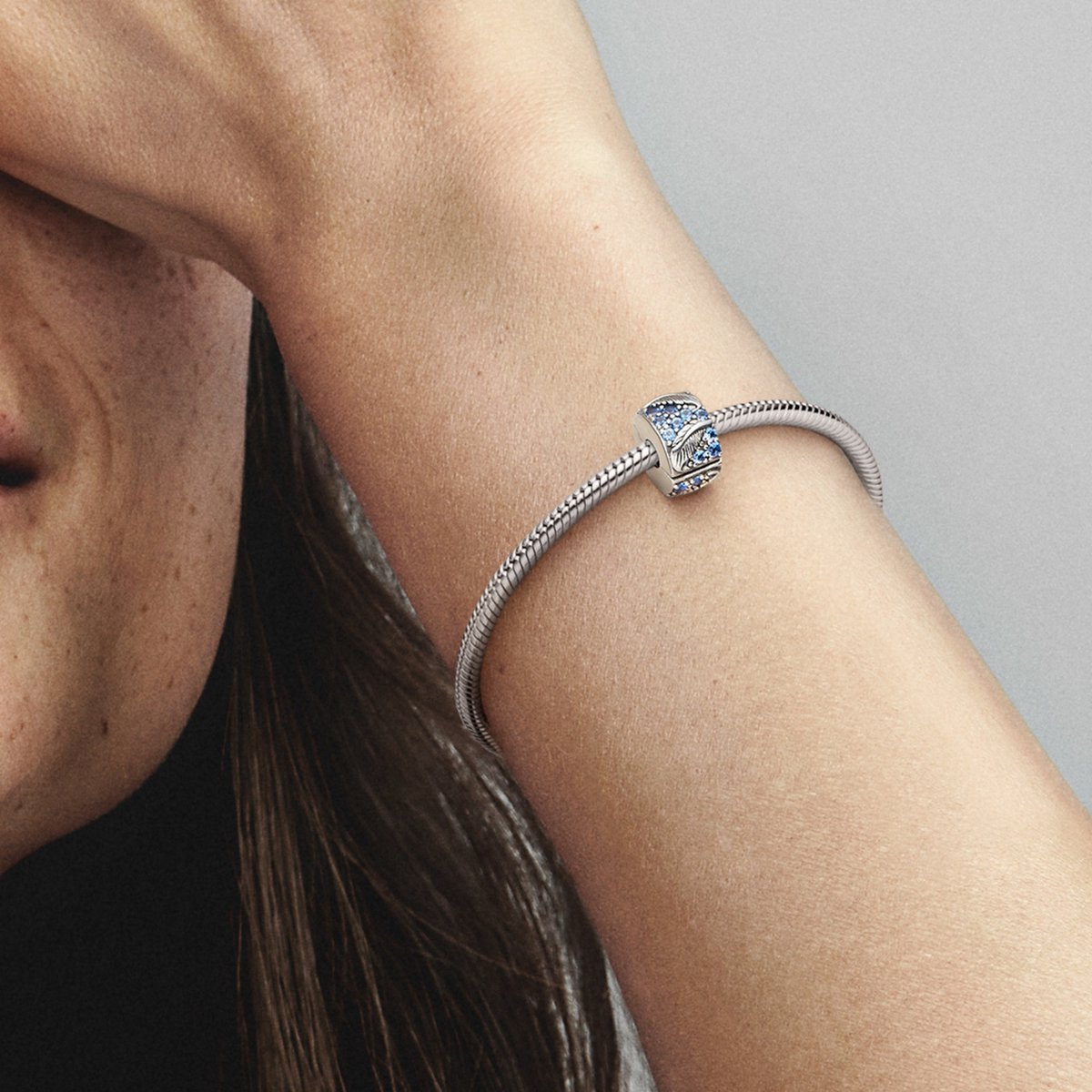 Pandora Clip Ronde Veer en Pavé 792552C01 — cadeau in Sieraden - foto 4