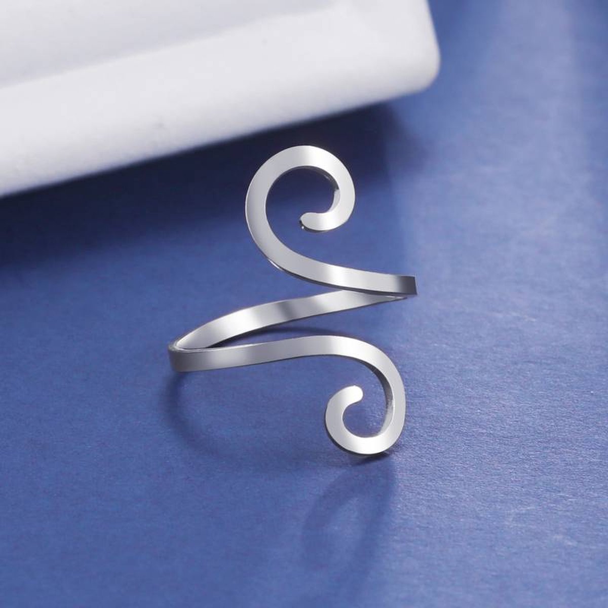 Silver Plated Curled Vortex Ring