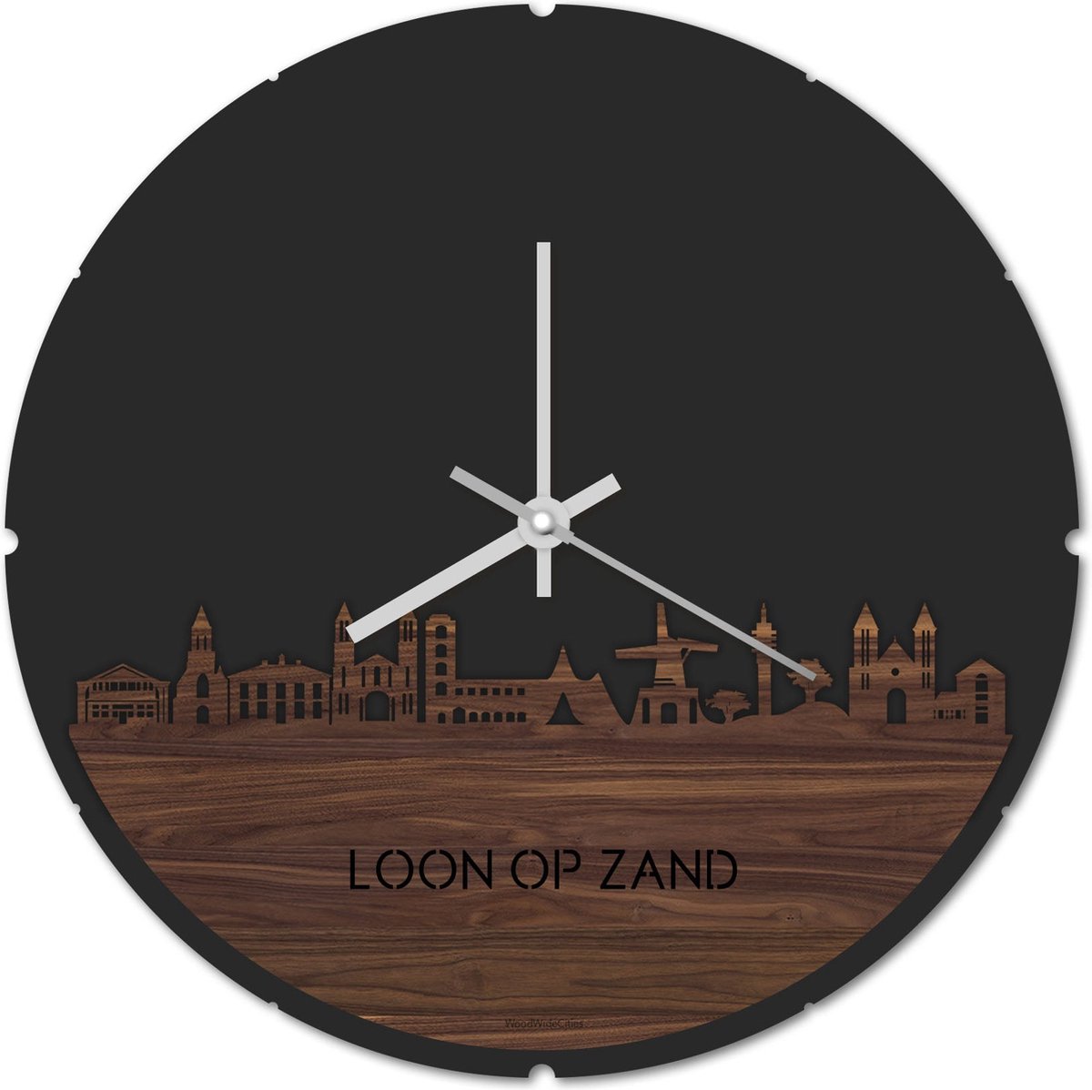 Skyline Klok Rond Loon op Zand Notenhout - Ø 44 cm - Stil uurwerk - Wanddecoratie - Meer steden beschikbaar - Woonkamer idee - Woondecoratie - City Art - Steden kunst - Cadeau voor hem - Cadeau voor haar - Jubileum - Trouwerij - Housewarming -