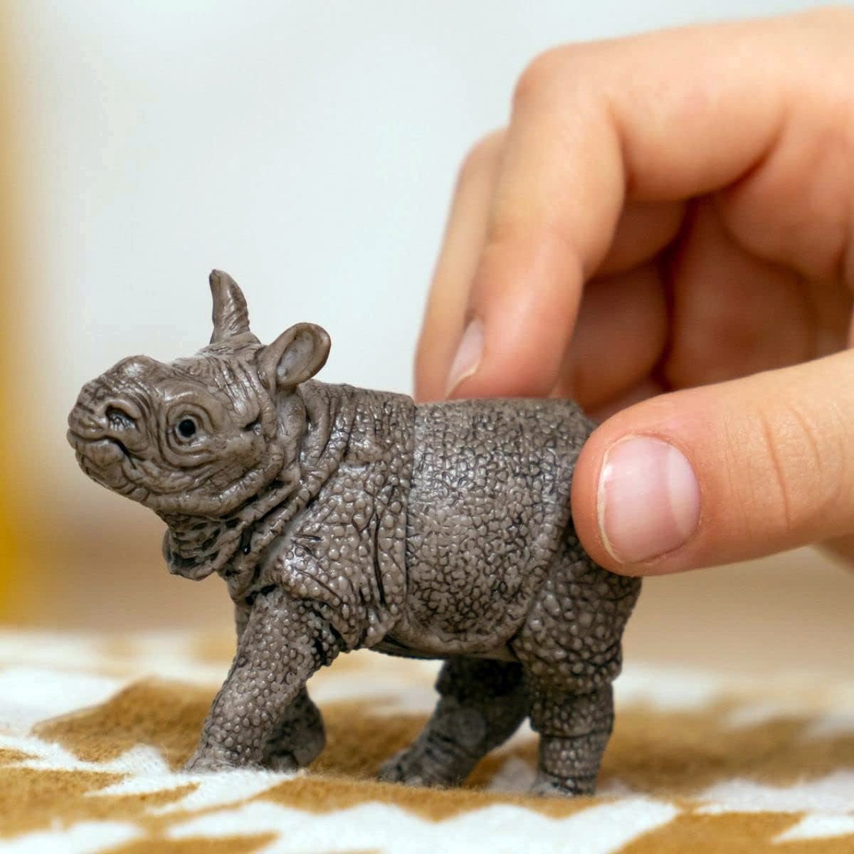 Schleich Wild Life Indische neushoornbaby speelfiguur thumbnail 2
