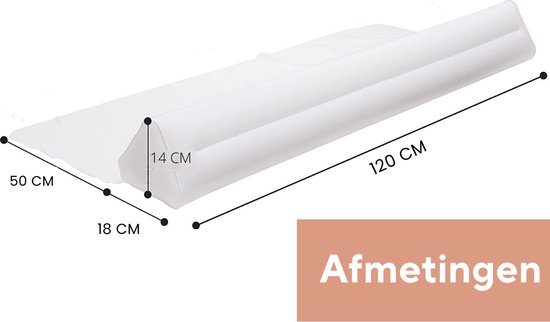 Afmetingen opblaasbaar bedhekje: 120 CM lang, 50 CM breed, 14 CM hoog, 18 CM flap.