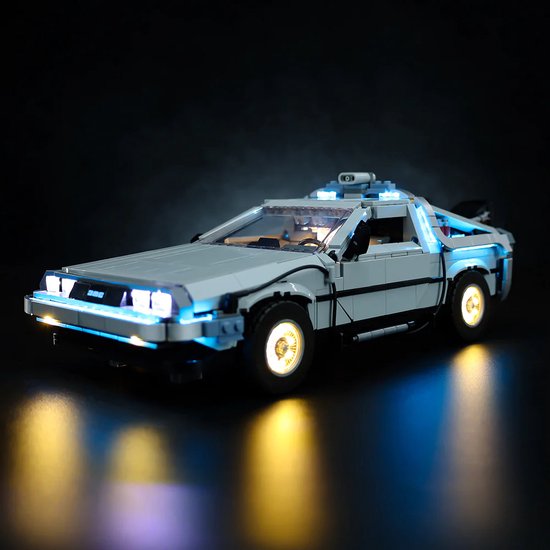 Une Delorean DMC-12 de “Retour vers le futur” en Lego