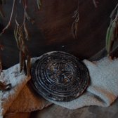 Authentieke mandala kaarsenhouder/onderzetter gemaakt van speksteen 16 cm