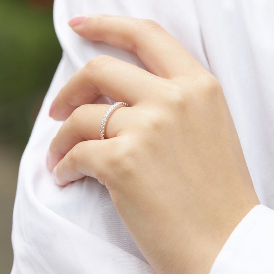 Starlette - Ring d'éternité moissanite en argent