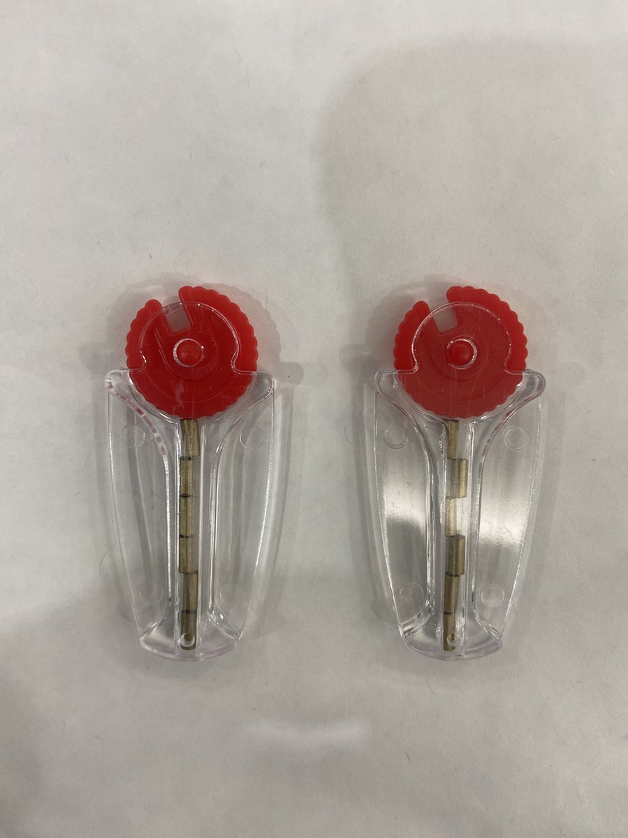 Goedkoopste Vuursteen Dispenser - Voor Onder Andere Zippo - 12 Vuursteentjes - 2 stuks