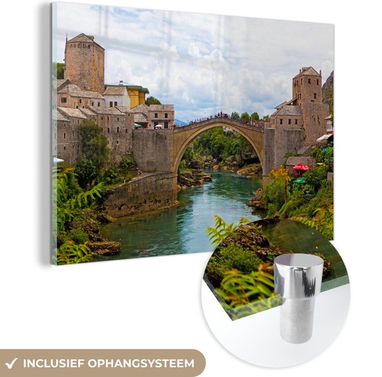 Glasschilderij - kleurrijke foto van de Stari Most brug en de omgeving - Plexiglas Schilderijen