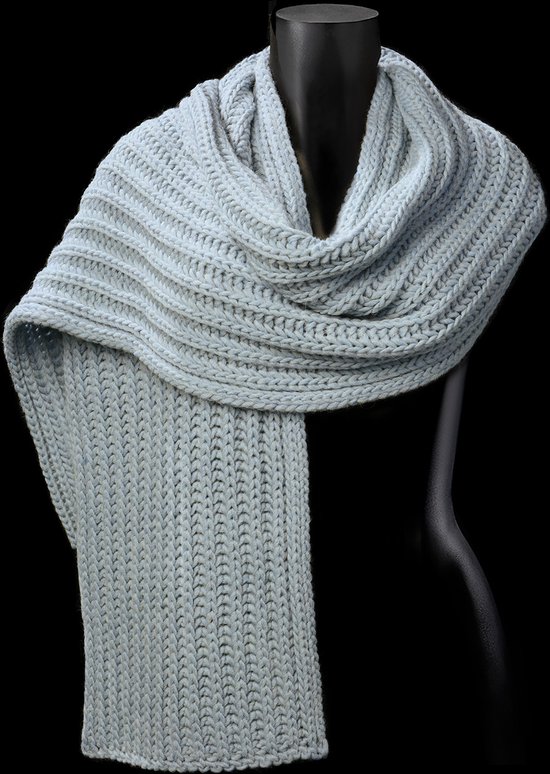 Écharpe tricotée en côtes - laine - allongée - bleu clair