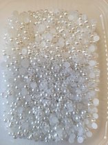 Perles - perles avec 1 côté plat - 4 mm - 80 grammes - Wit