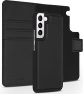 Accezz Hoesje Geschikt voor Samsung Galaxy S22 Hoesje Met Pasjeshouder - Accezz Premium Leather 2 in 1 Wallet Bookcase - Zwart