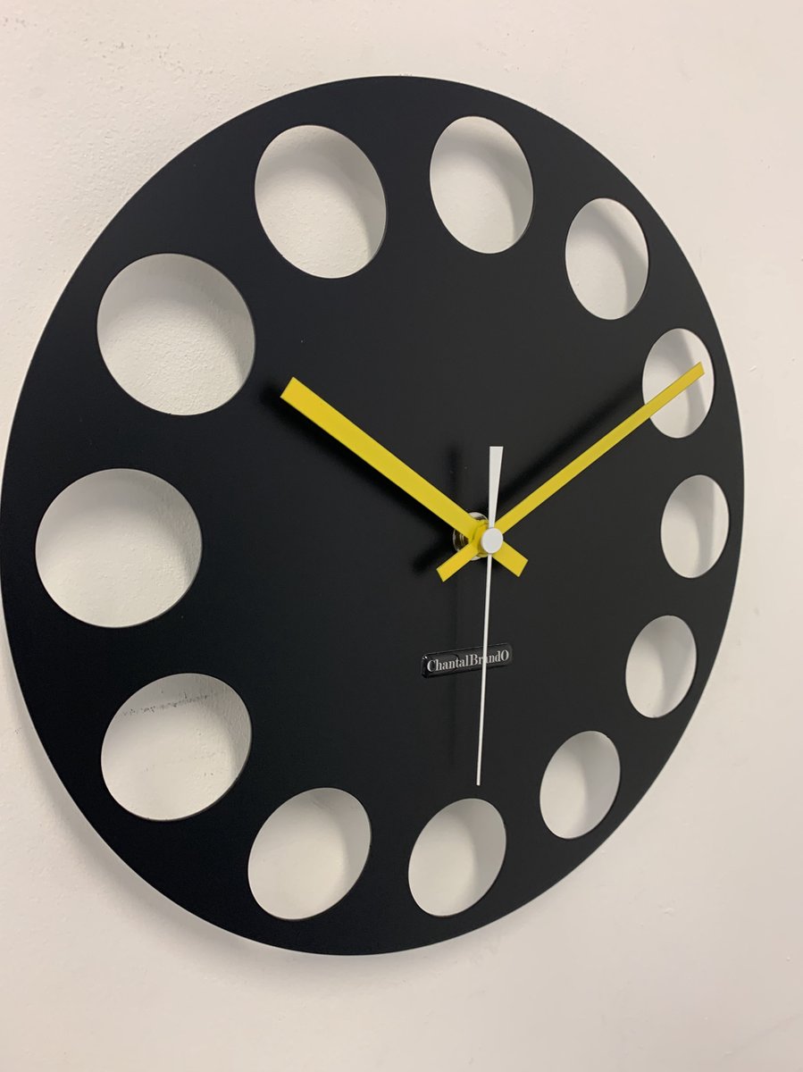 Wandklok CHANTALBRANDO -- BLACK TORNADO 34 -- MODERN DESIGN -- zwart