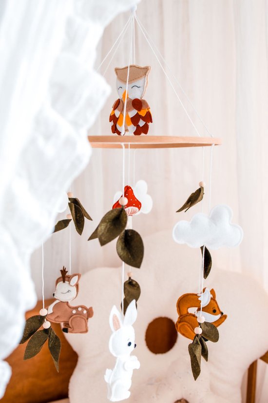 Kersvers - mobiel baby - bosdieren speelgoed - Box mobiel baby herfst - Dieren - Kraamcadeau - Knuffel uil - Knuffel hert - vosje - konijn - Vilt - Wieg - Babykamer - zonder muziekarm - babykamer decoratie - Babyspeelgoed — afbeelding 5