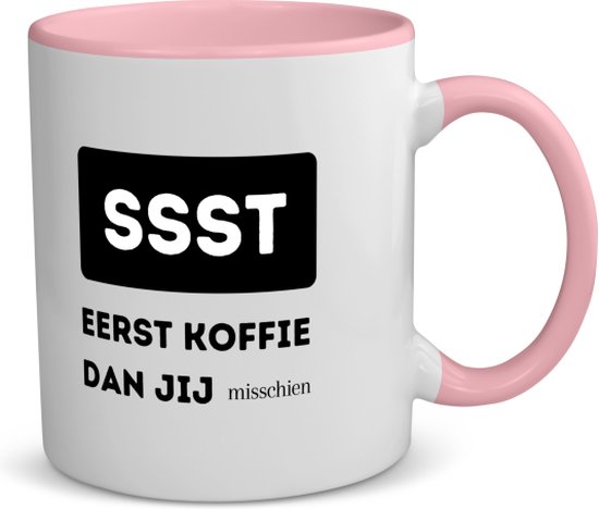 Akyol - ssst eerst koffie dan jij misschien koffiemok - theemok - roze - Quotes - mensen die houden van quotes - koffie liefhebbers - quotes - verjaardagscadeau - verjaardag - cadeau - kado - geschenk - gift - 350 ML inhoud